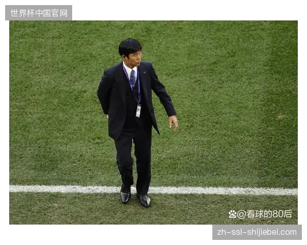 日本队将依靠严明的战术纪律，在世界杯舞台上以团队足球弥补个体能力的不足